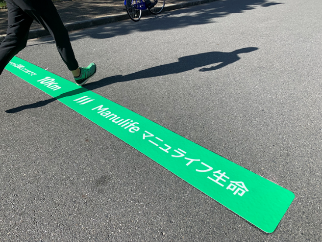 大阪・長居公園市民ランナーの声に応え「ひと目で分かる距離表示」を設置